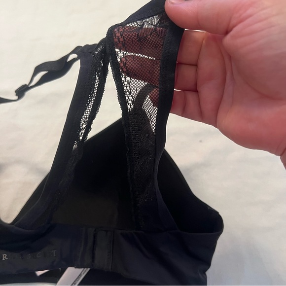 Victoria’s Secret black wireless back lace Racerback bra size. 32 DDD. - Picture 7 of 11